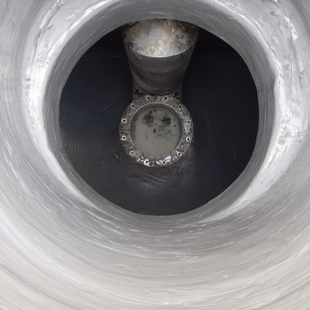 Sanierung von Abscheidern und Schächten